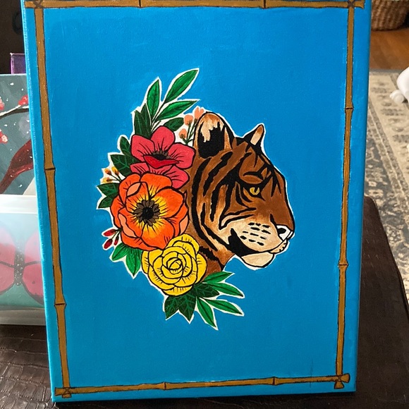 Hand painted tiger - Picture 1 of 1